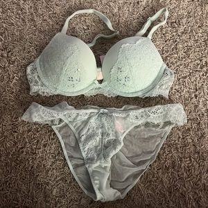 Victoria’s Secret Matching Set